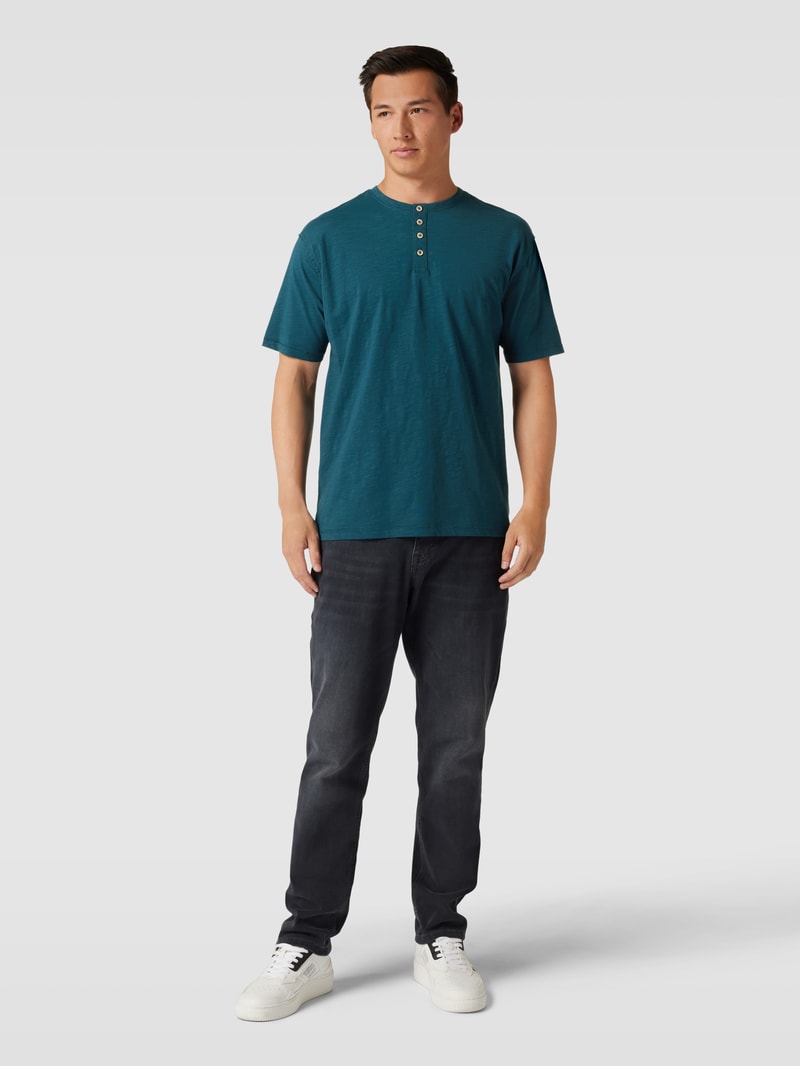 T-Shirt mit Knopfleiste in petrol
