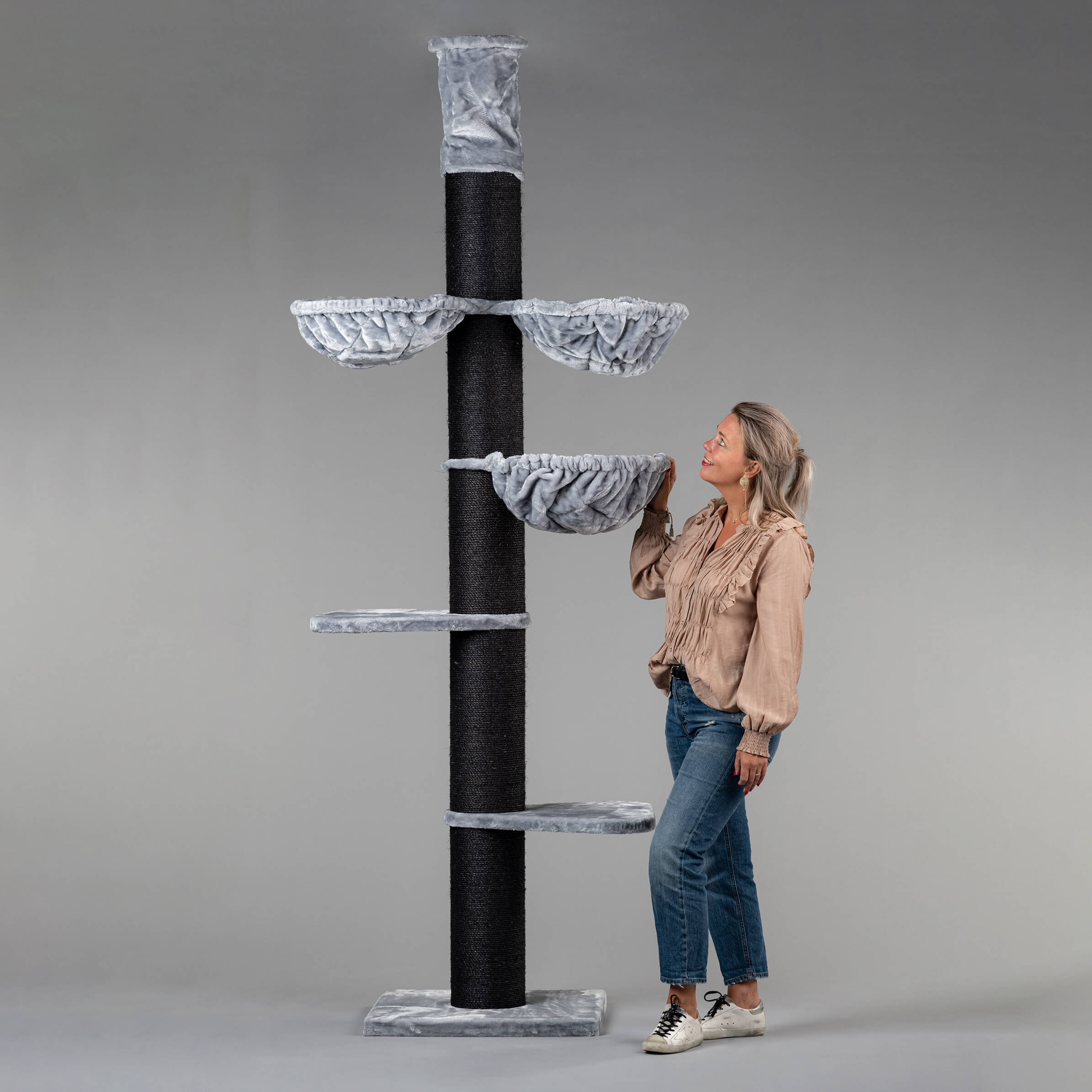 RHR Quality Kratzbäume RHR Quality Kratzbaum Maine Coon Tower grau/ schwarz