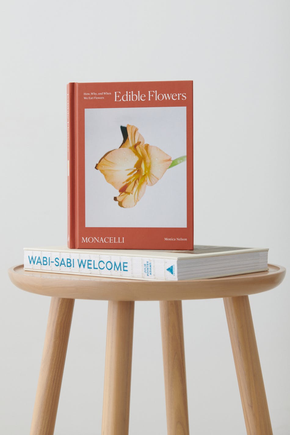 New mags edible flowers book