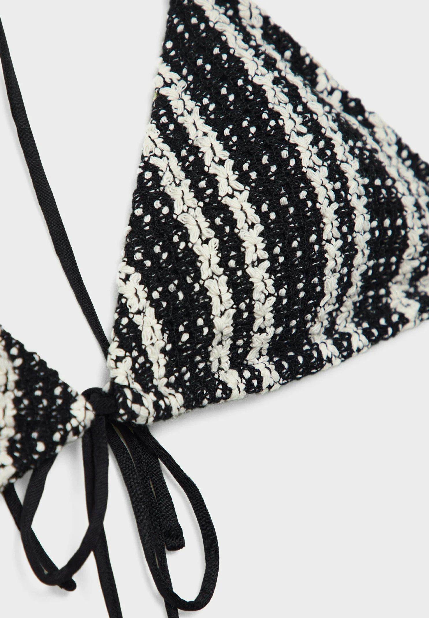 Stradivarius EFFECT TRIANGLE - Top de bikini