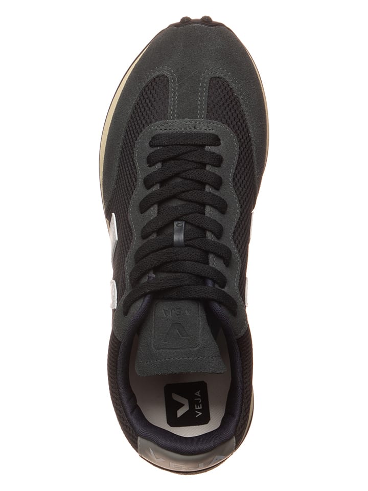 Veja Sneakers 