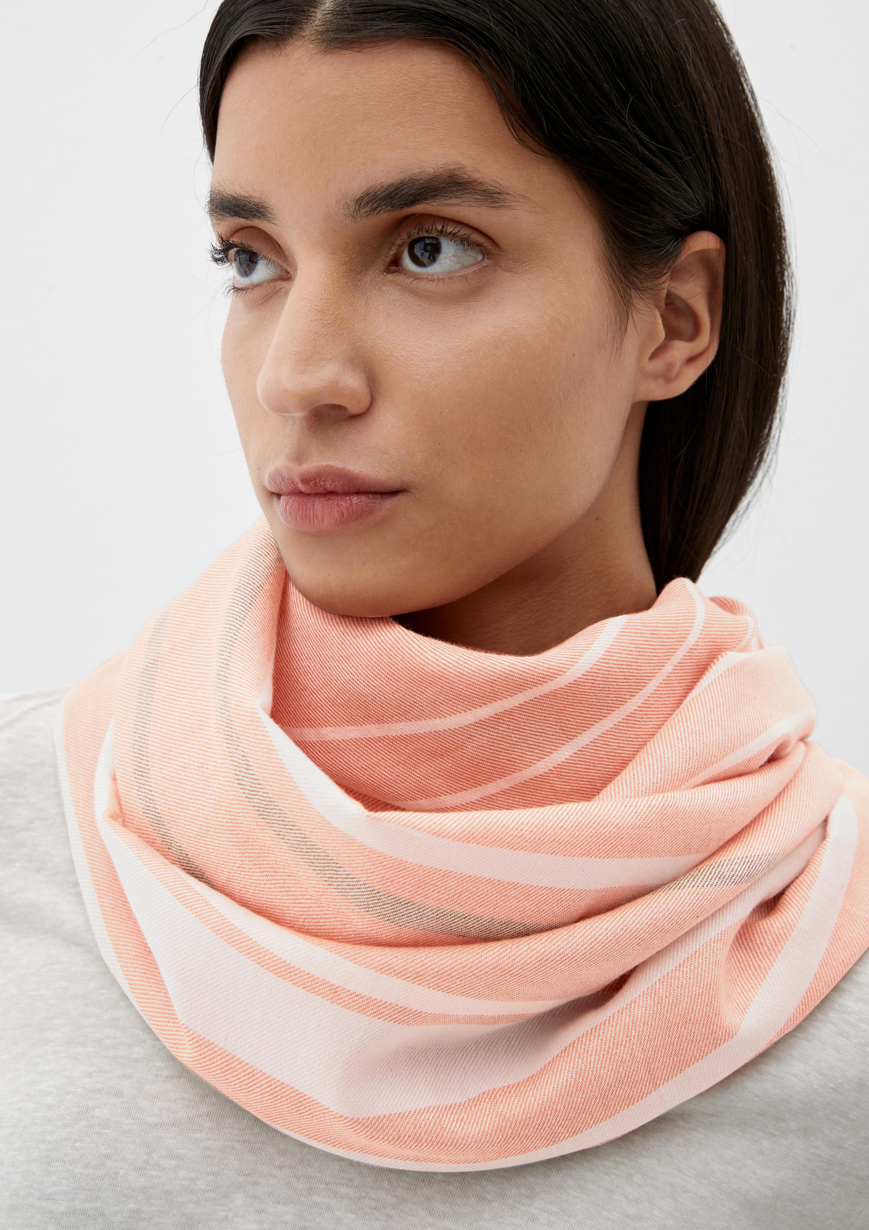 Loop-Schal mit Streifenmuster  2129434-27G9
