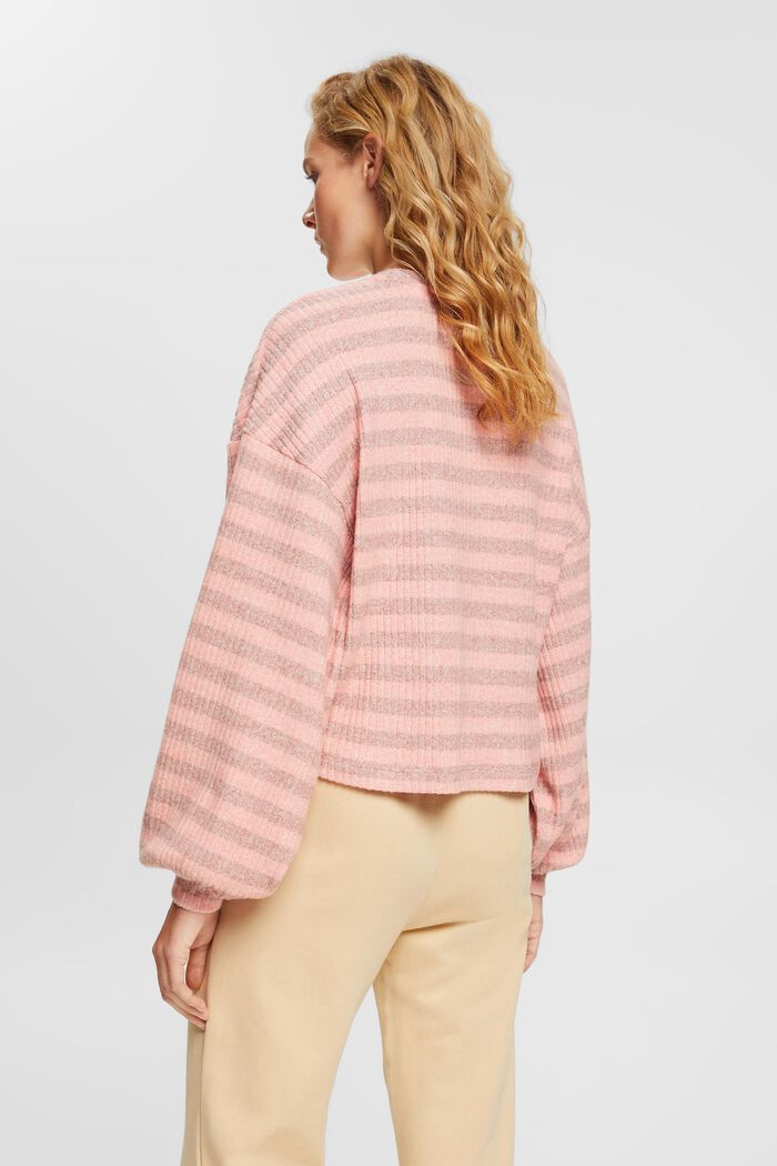 Gestreifter Pullover