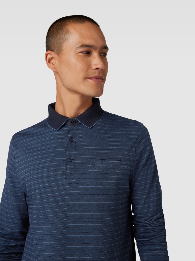 Poloshirt mit Streifenmuster in marineblau