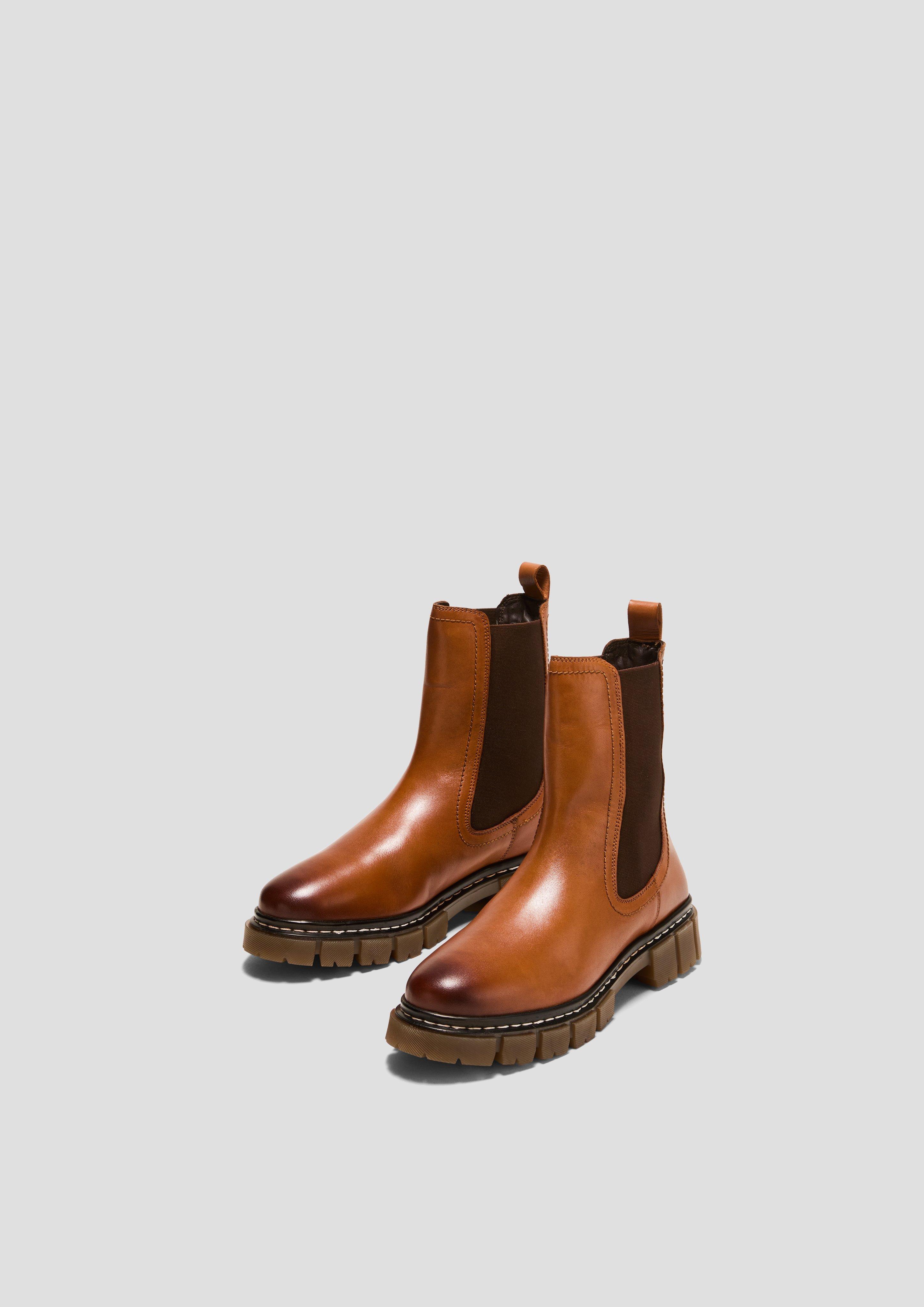 Chelsea Boots aus Leder  6008596-305