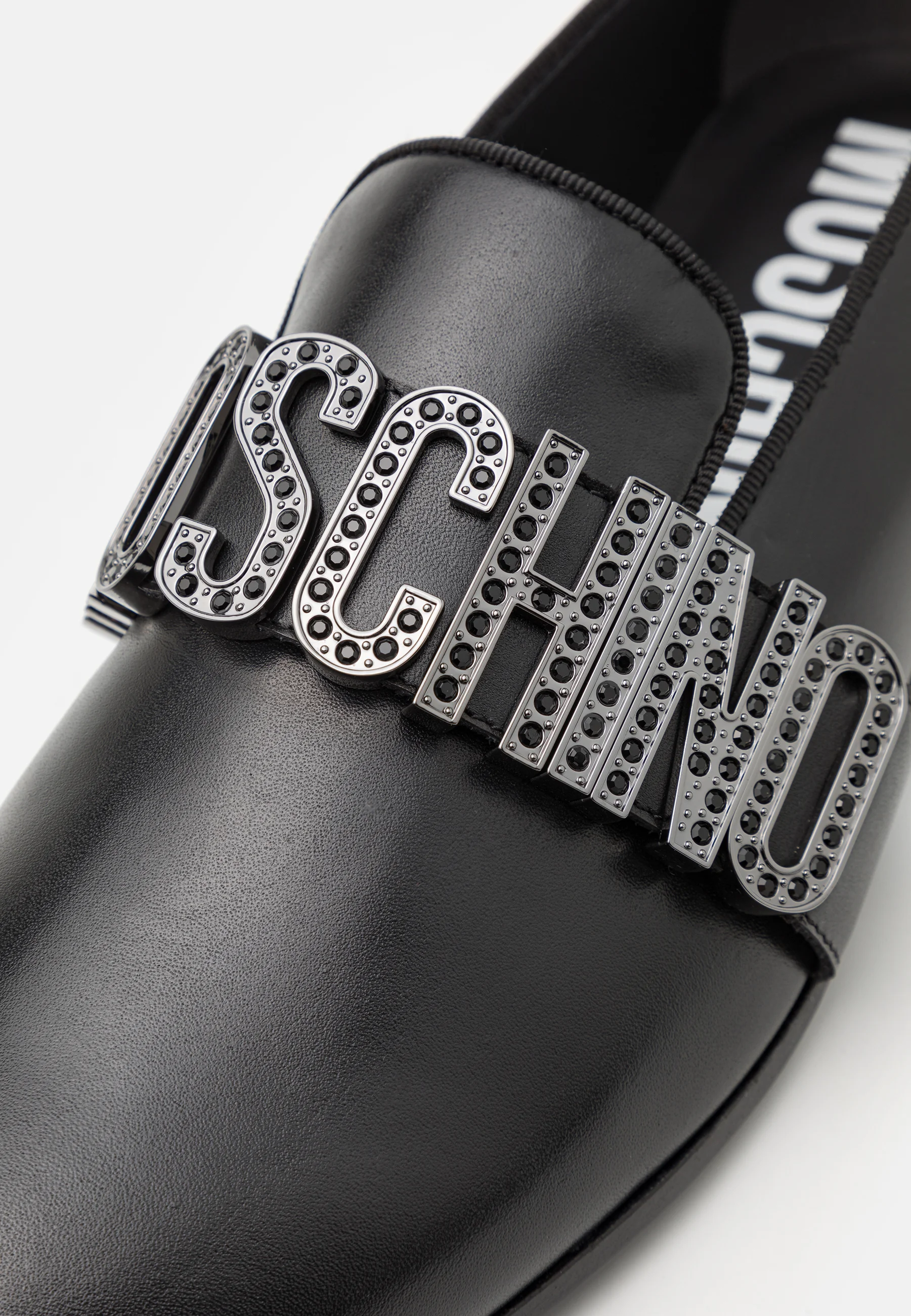 LETRAS METÁLICAS DE MOSCHINO - Zapatos sin cordones