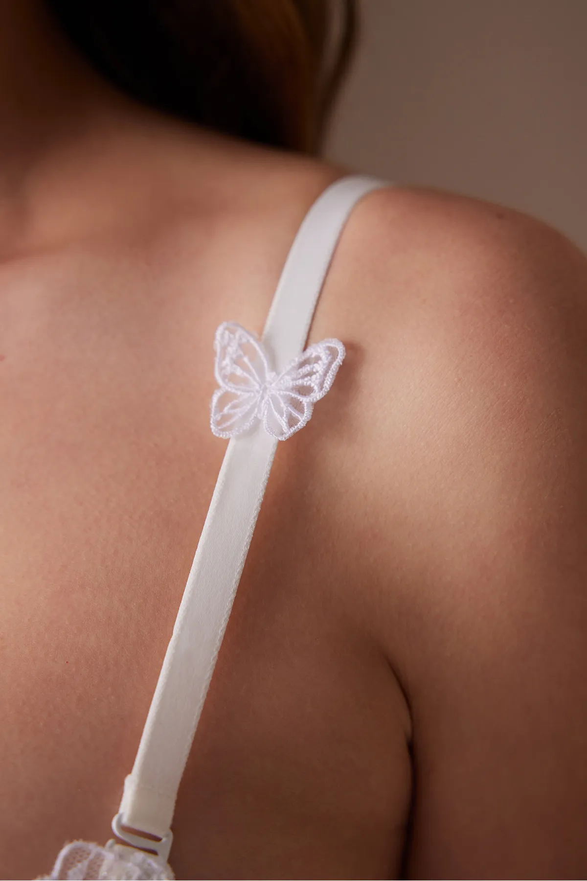 Penti  Butterfly Wow – Push-Up-BH mit Stützfunktion in Cremeweiß
