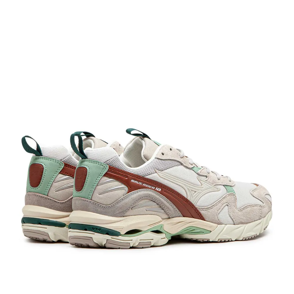 Mizuno Wave Rider 10 D1GA242601 / braun