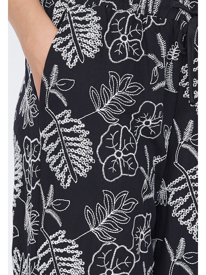SisterS point Marlenehose in Schwarz/ Creme günstig kaufen