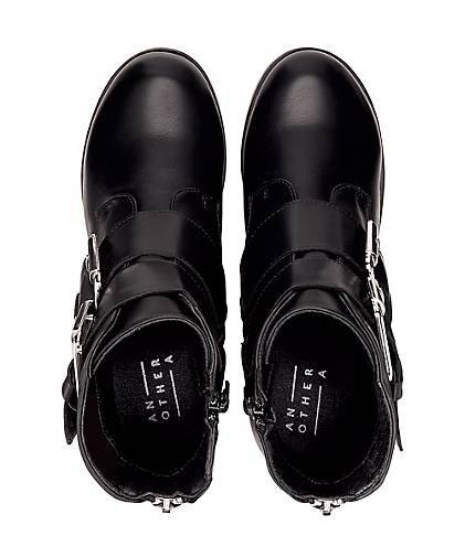Another A Plateau-Boots