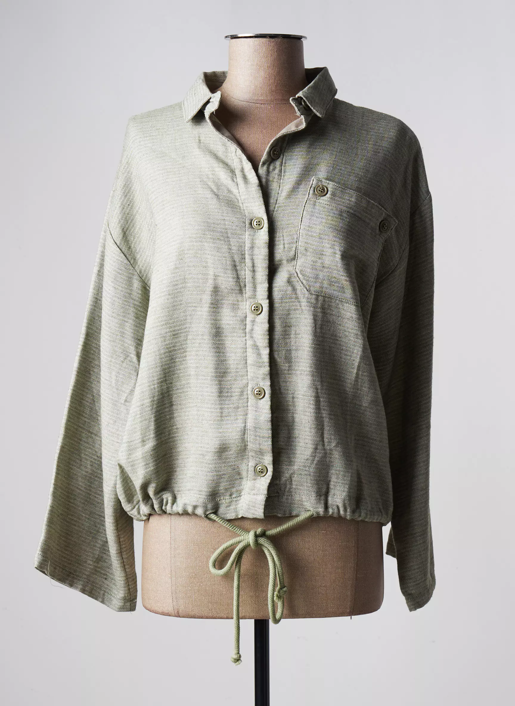 Molly Bracken Chemisiers Femme couleur vert