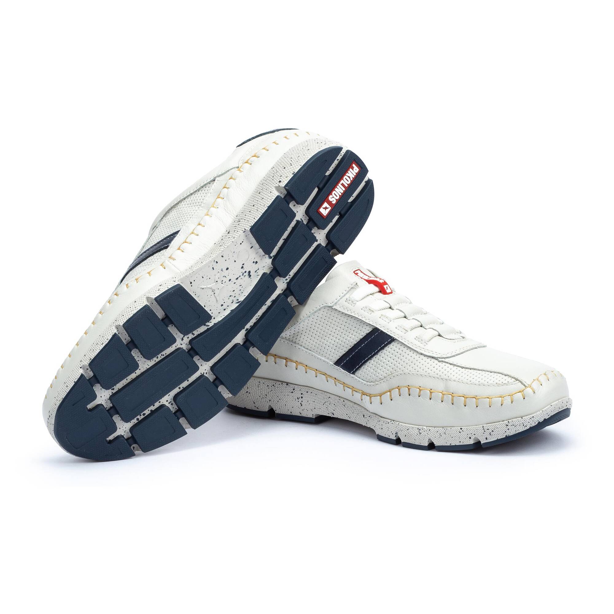 Buty sportowe męskie z gumką - PIANKA