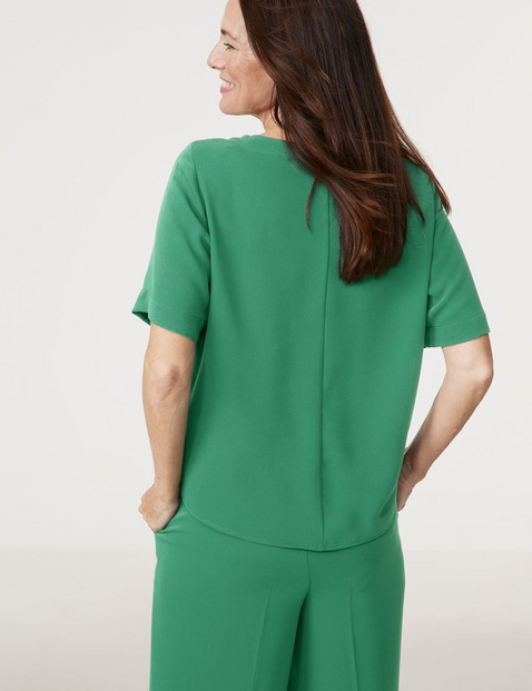 Fließendes Blusenshirt