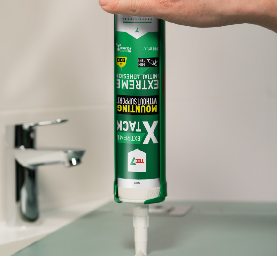 TEC7 X-Tack fehér szerelőtömítő patron 290ml