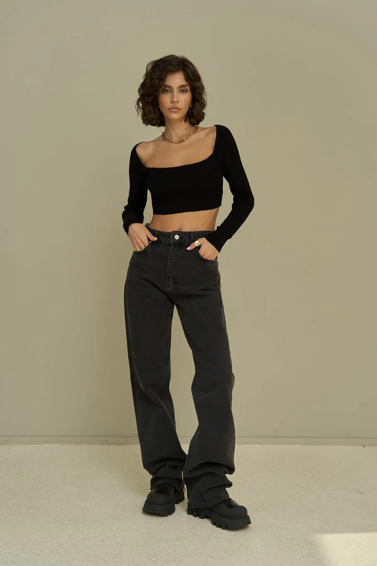 MAİ COLLECTİON  Marla Basic schwarze Jeanshose