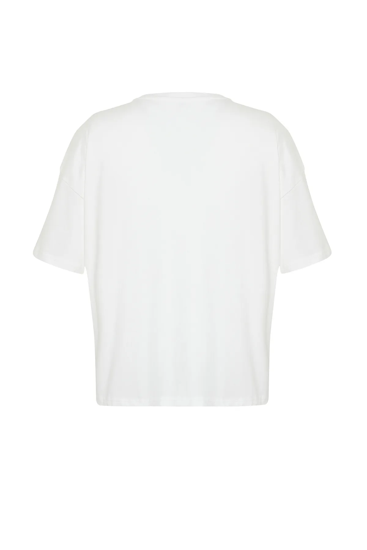 Trendyol Curve  Ecru Unisex-Übergröße, bequemes Paar-Strick-T-Shirt aus 100 % Baumwolle TBSSS24BF00033