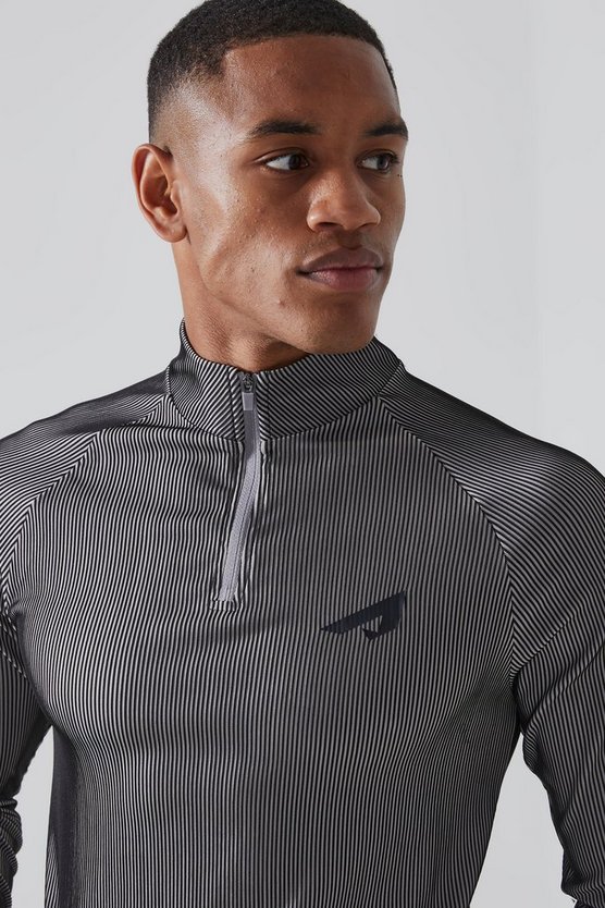 Geripptes Active Slim-Fit Oberteil mit Reißverschluss