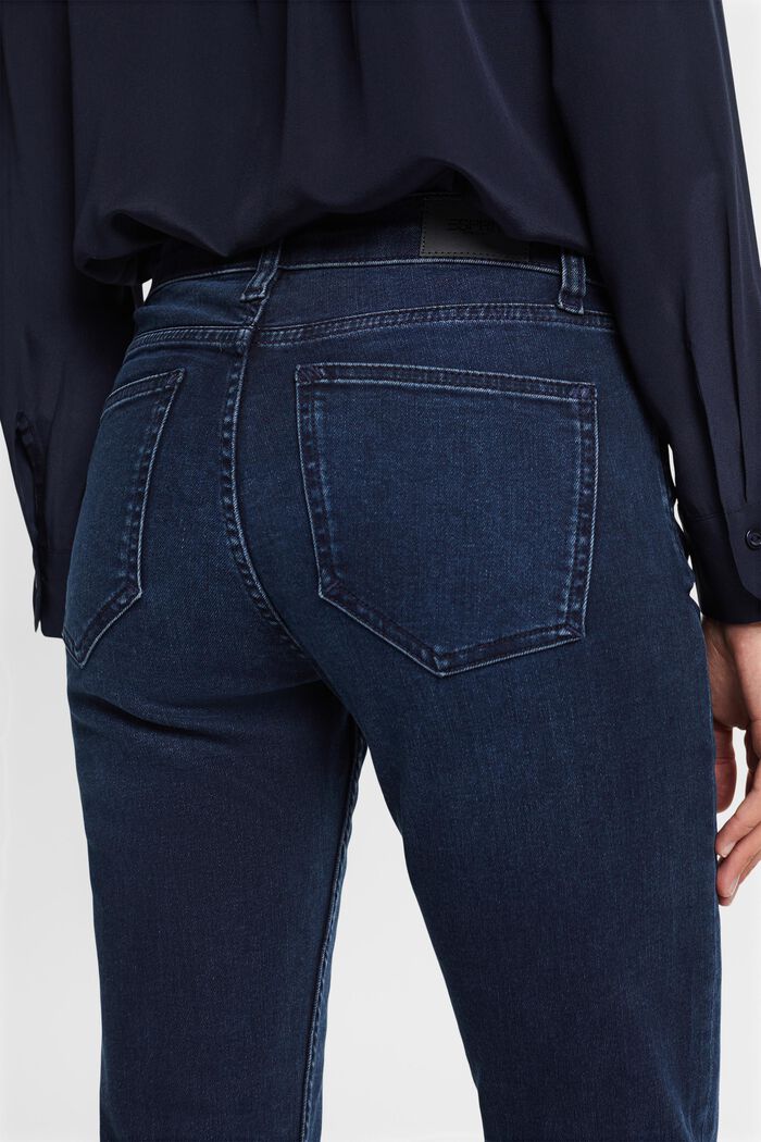 Gerade Jeans mit mittlerer Bundhöhe