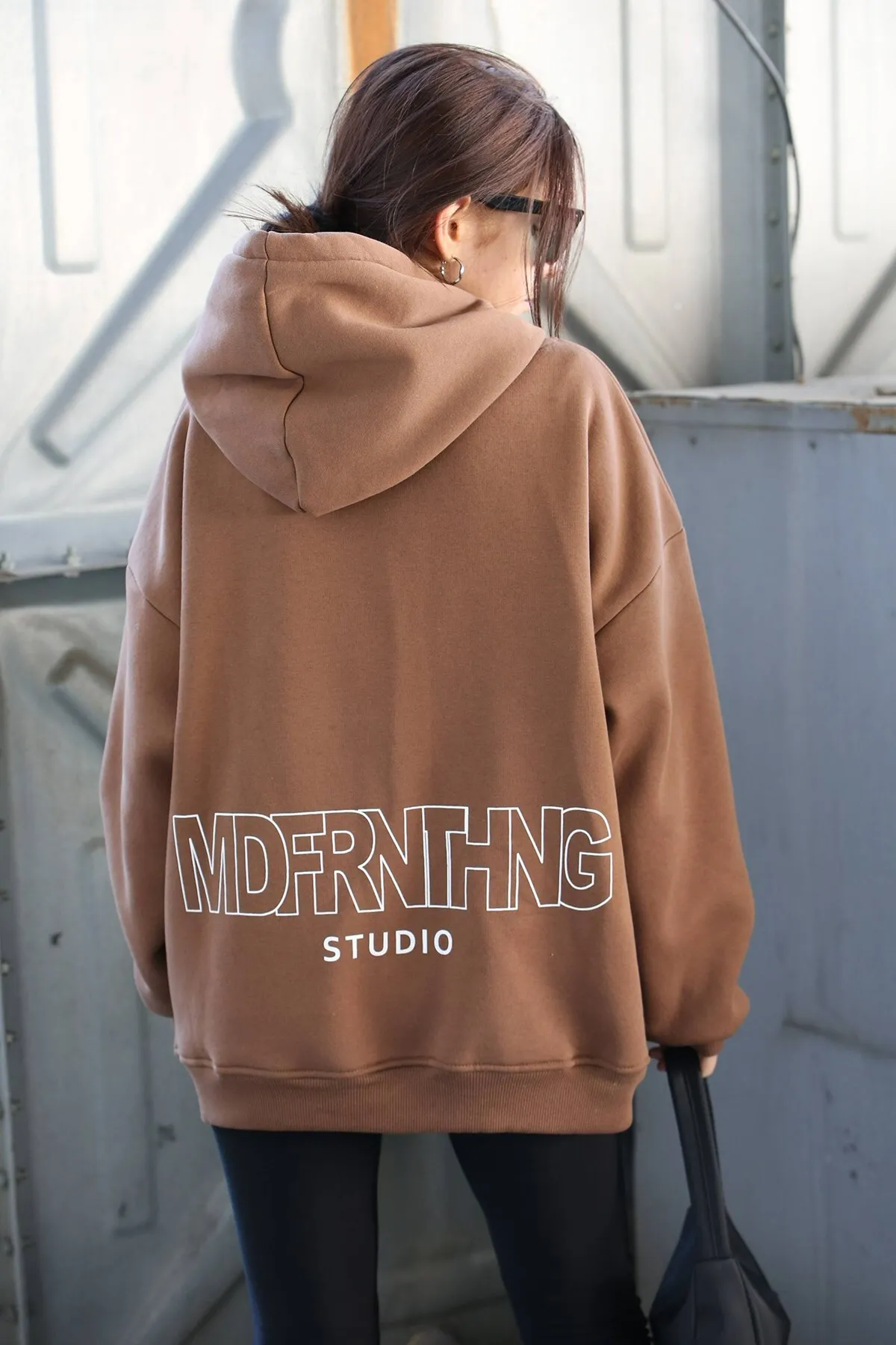 Madmext  Braun bedrucktes Oversize-Sweatshirt „Mad Girls“ Mg1287