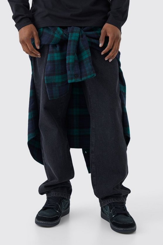 Lockere Jeans mit Karohemd