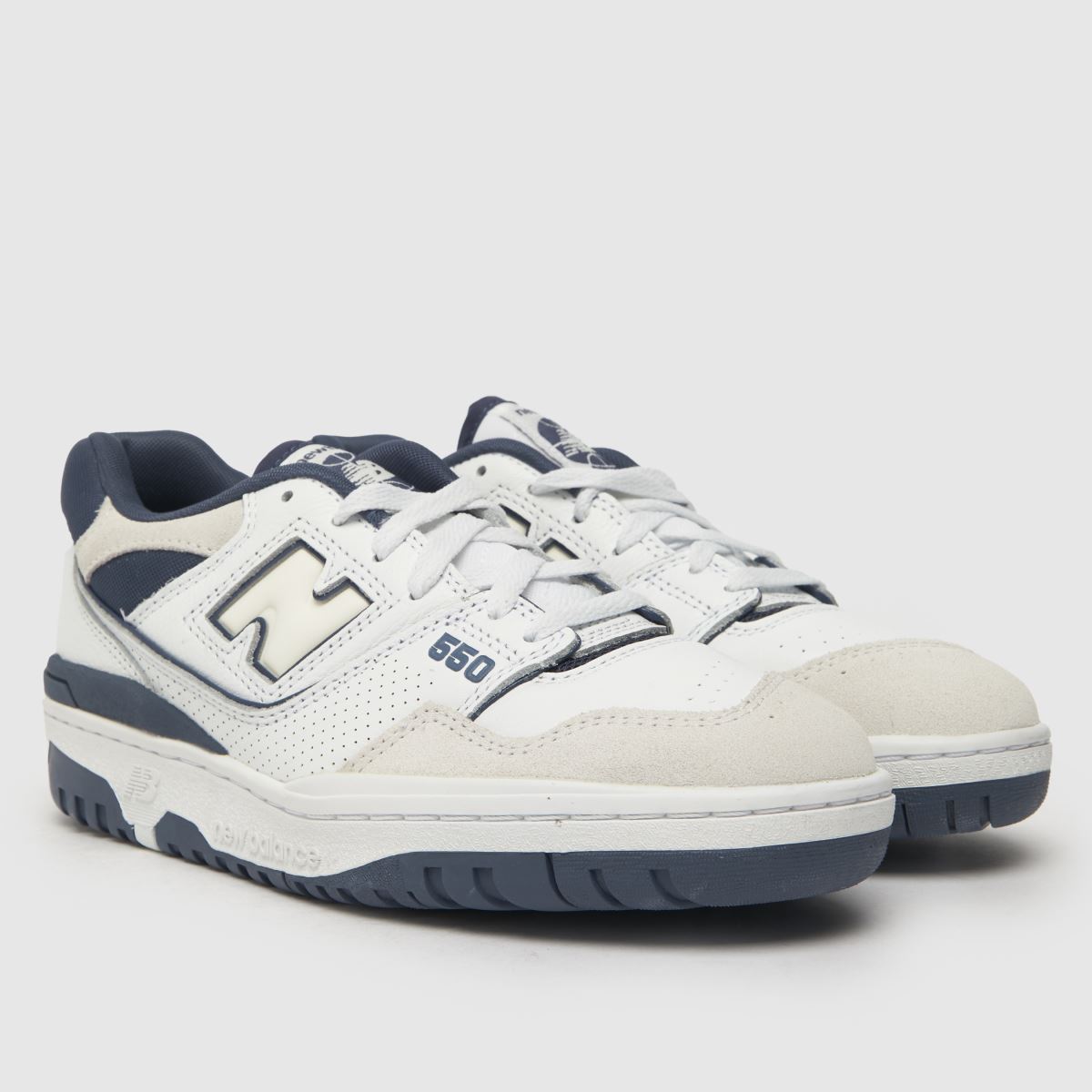 New Balance bb550 cipők fehér és kék színben