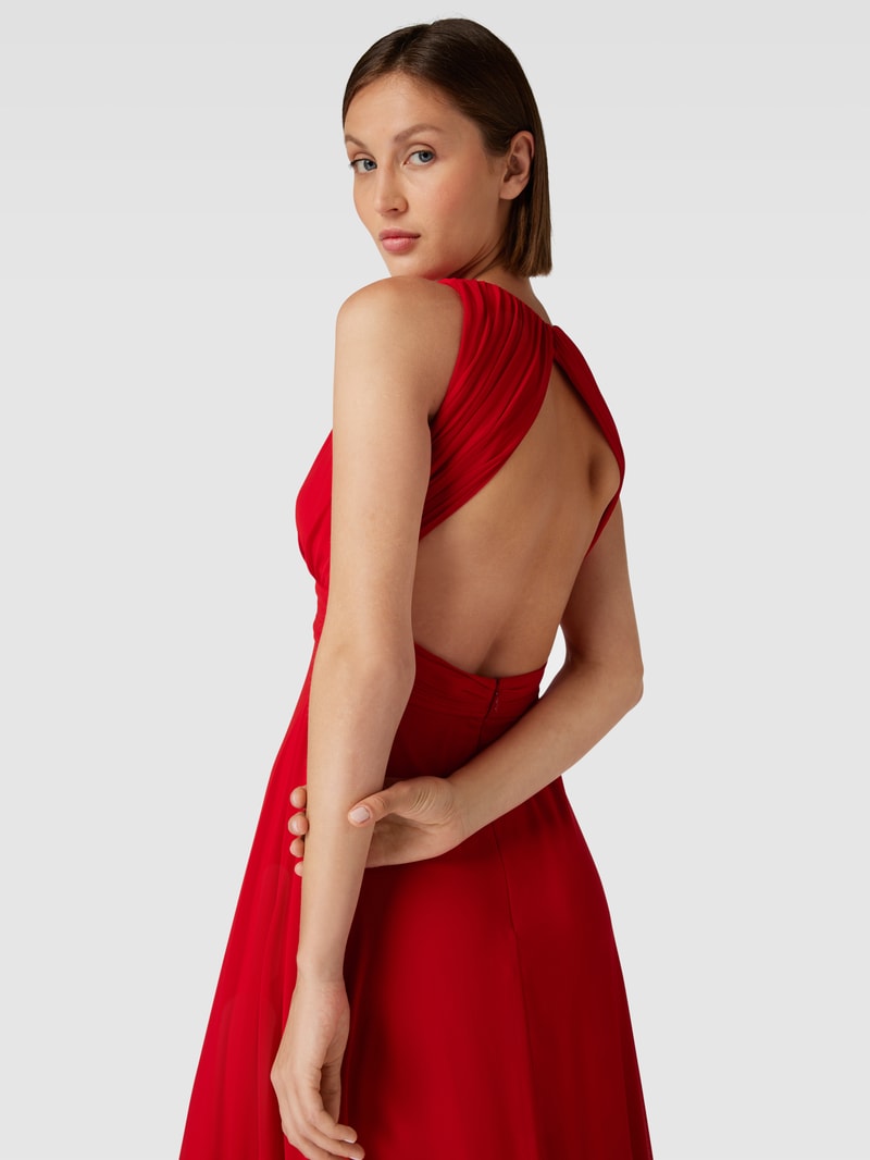 Abendkleid mit Taillenpasse in rot
