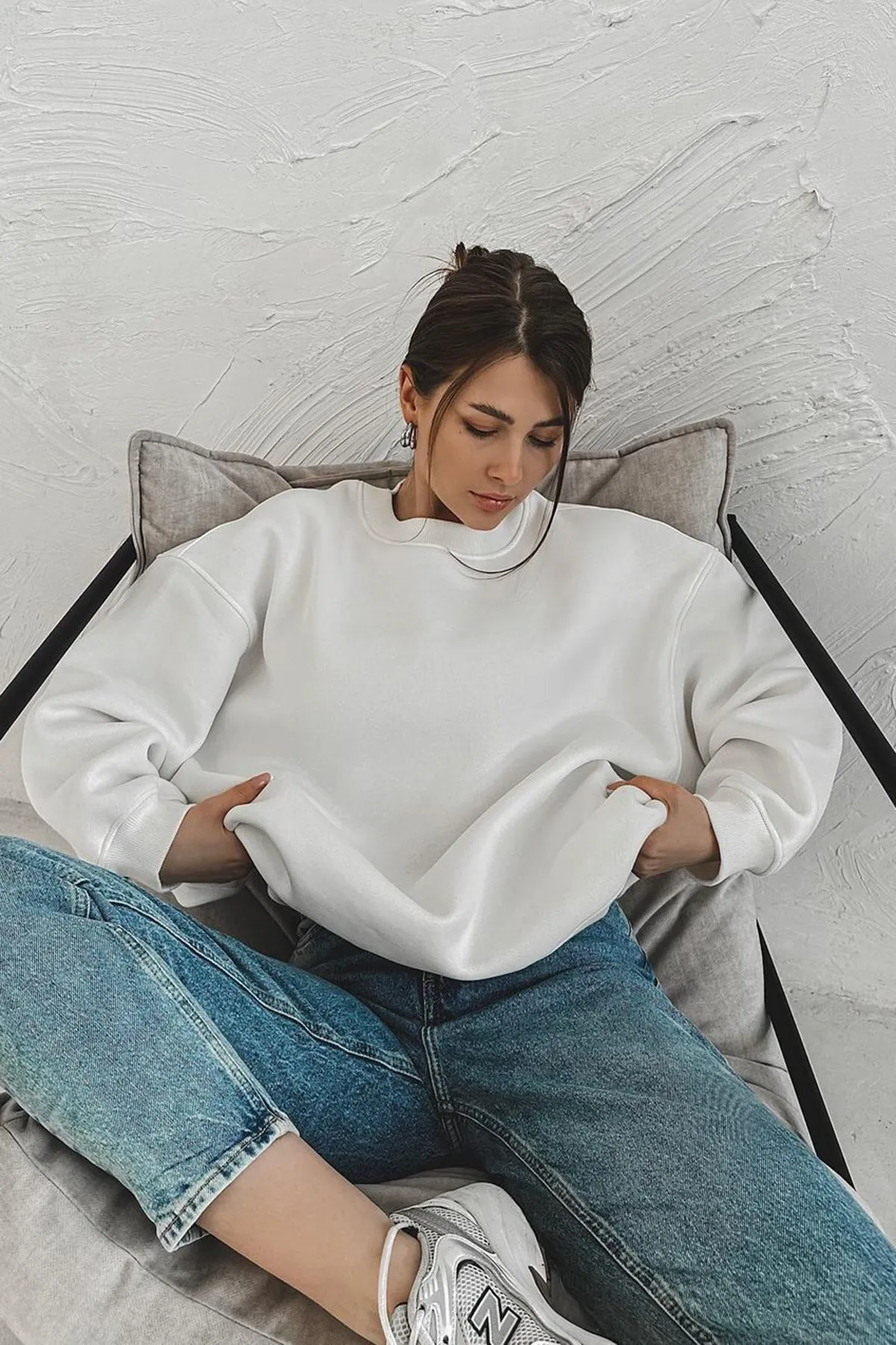 Madmext  Ecrufarbenes Basic-Sweatshirt mit Rundhalsausschnitt Mg1559