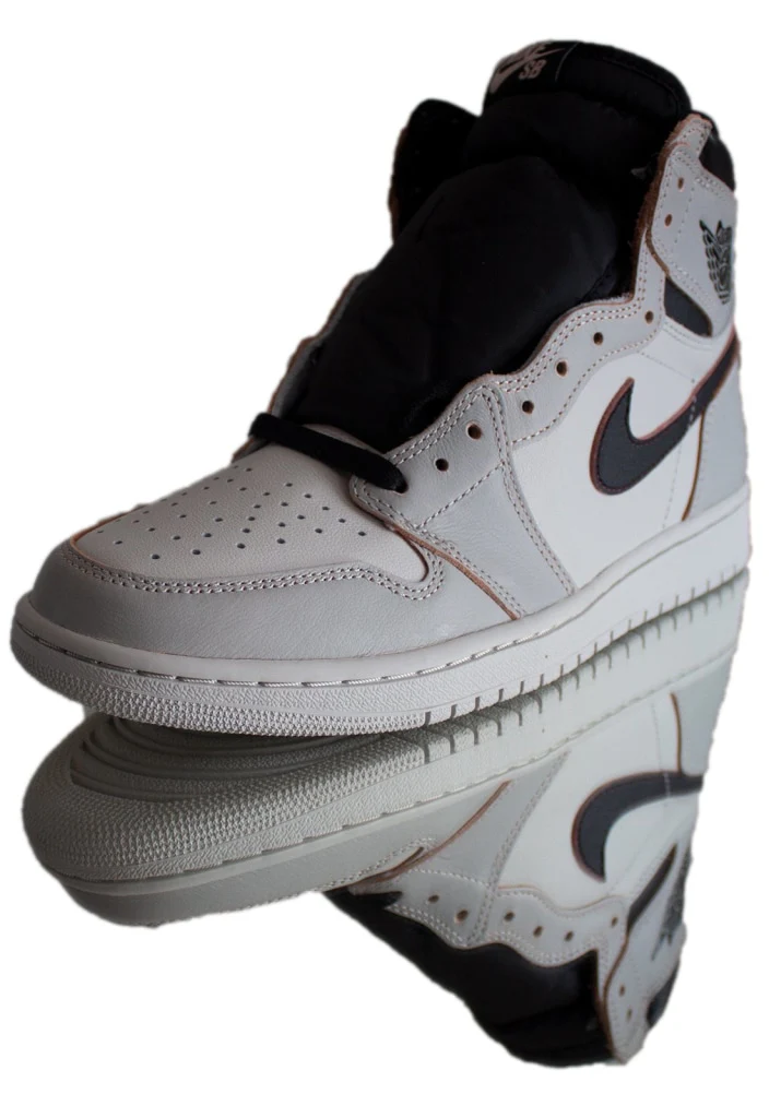 Air Jordan 1 Retro High OG Defiant SB NYC to Paris