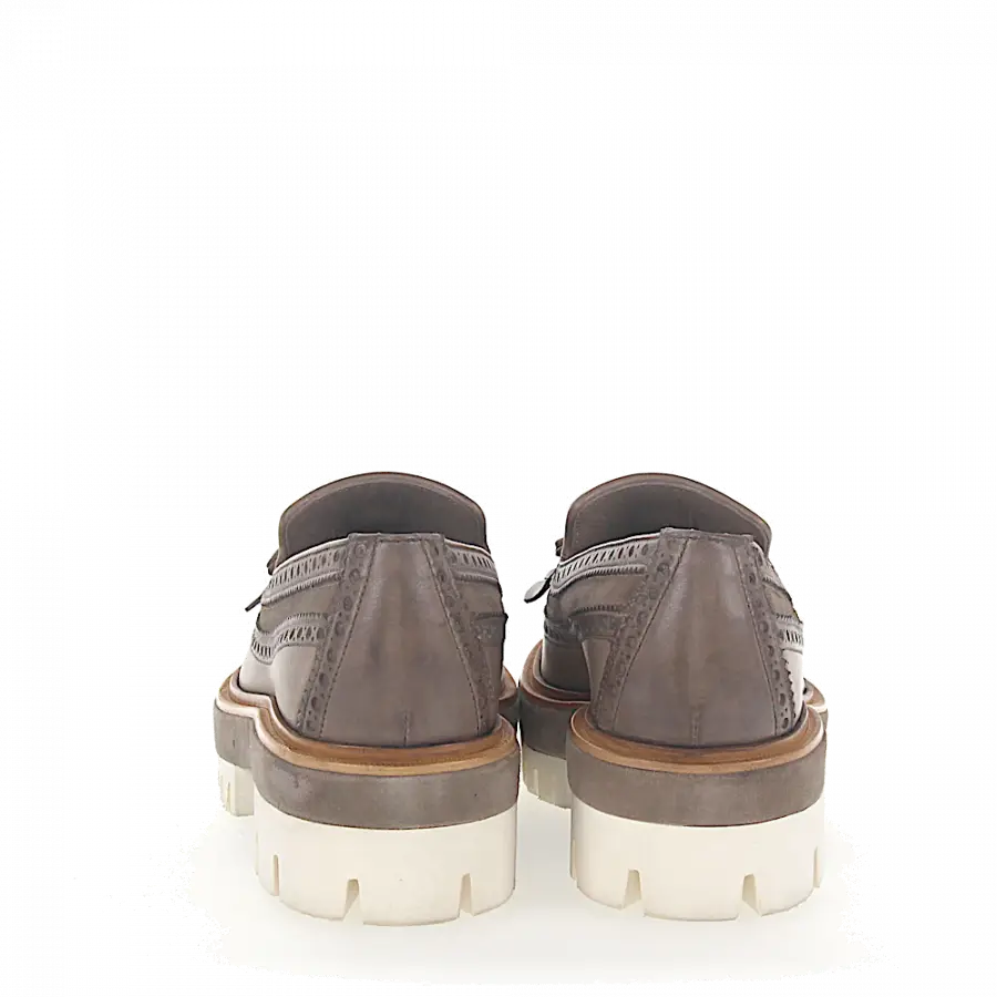 Santoni - Halbschuhe Fransen Lochmuster taupe - grau