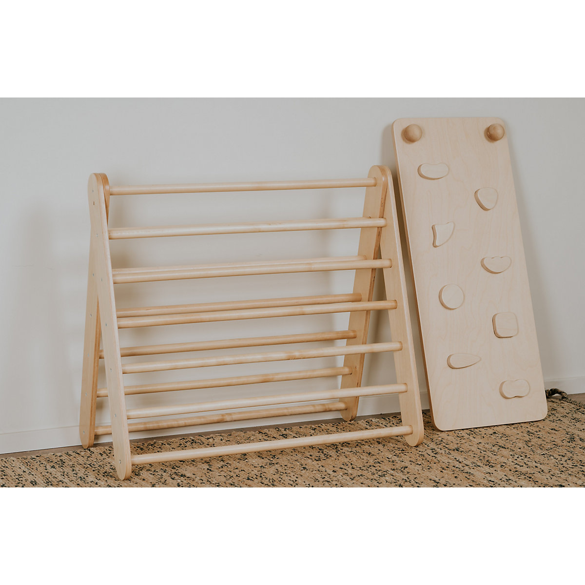 Klettergerüst Sprossenwand mit Rampe und Rutsche Indoor, Kletterdreieck Sprossenwand aus Holz, Klettern Innnen Kleinkind