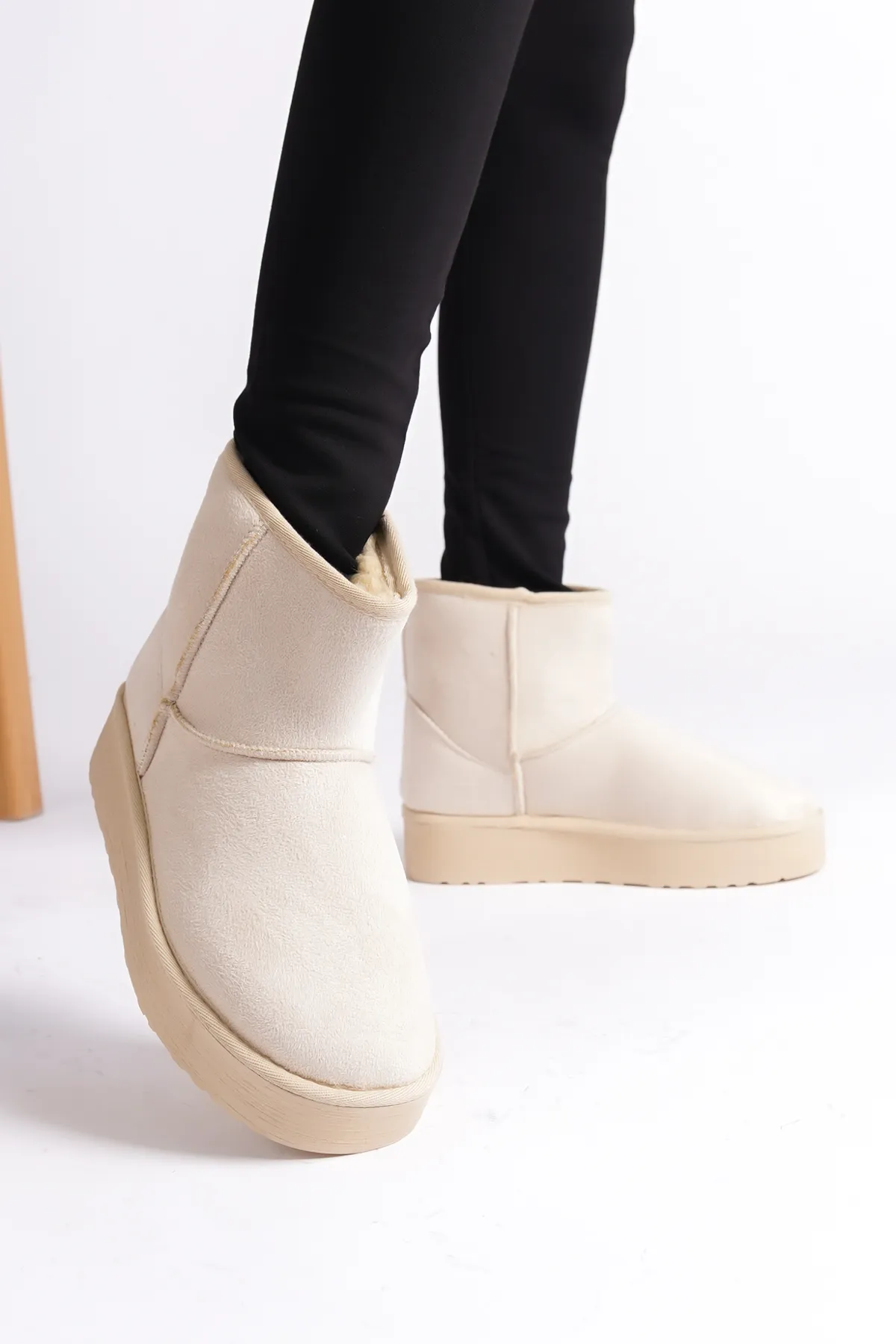 Capone Outfitters  Stiefelette - Beige - Blockabsatz