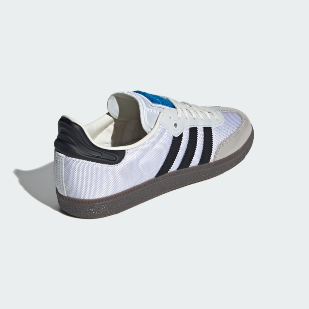 adidas x BSTN Samba IE0168 / weiss