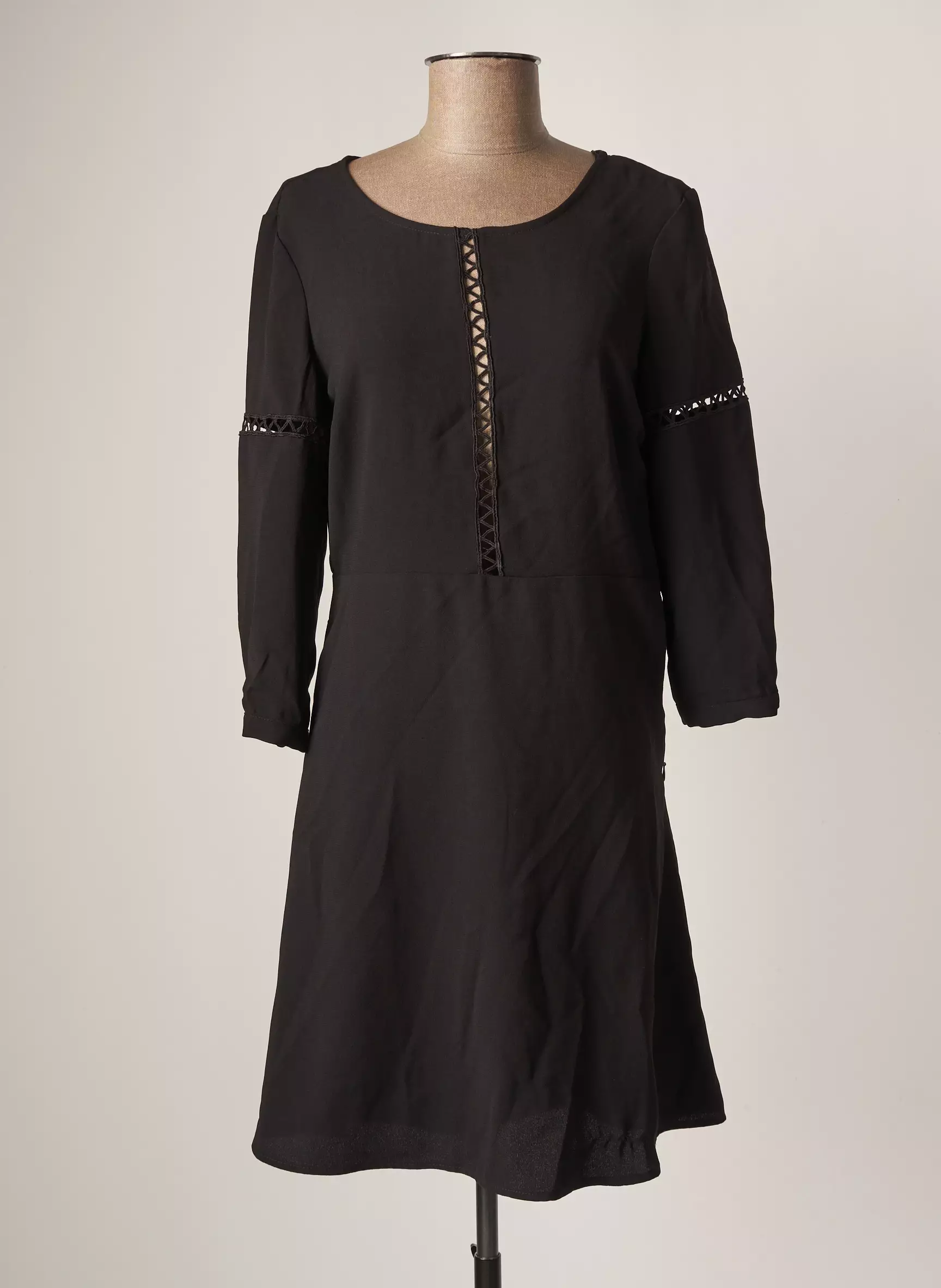 Vila Robes Courtes Femme couleur noir