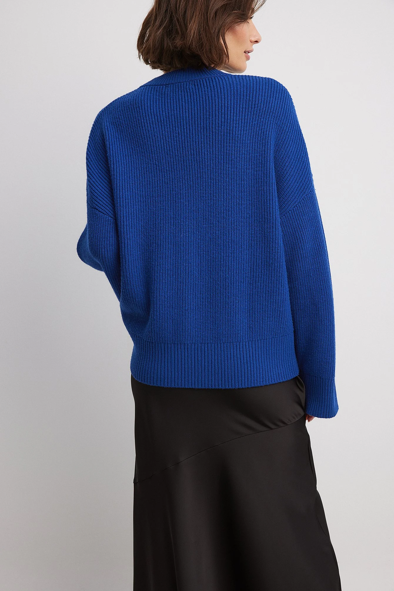 Rundhalsausschnitt Strickpullover