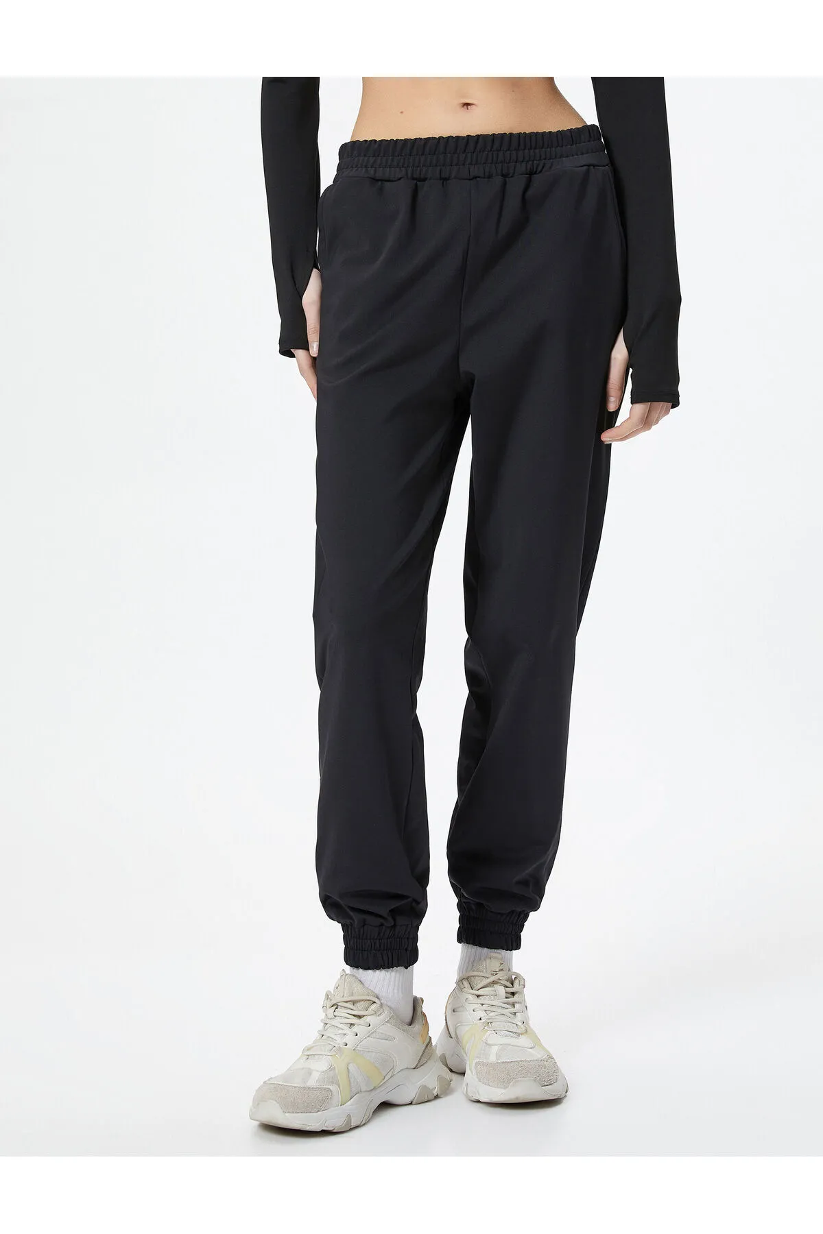 Koton  Sport-Jogger-Jogginghose mit bequemer Passform und Tasche