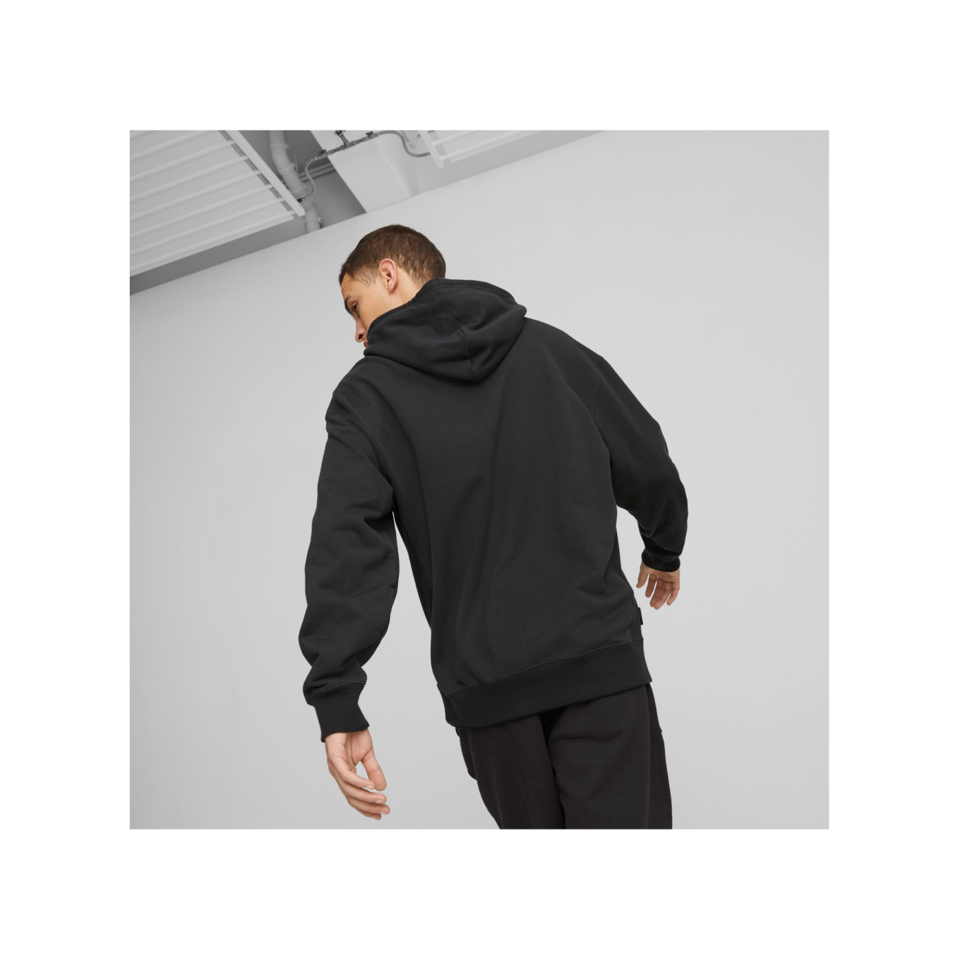 PUMA DOWNTOWN Logo Hoody Schwarz F01