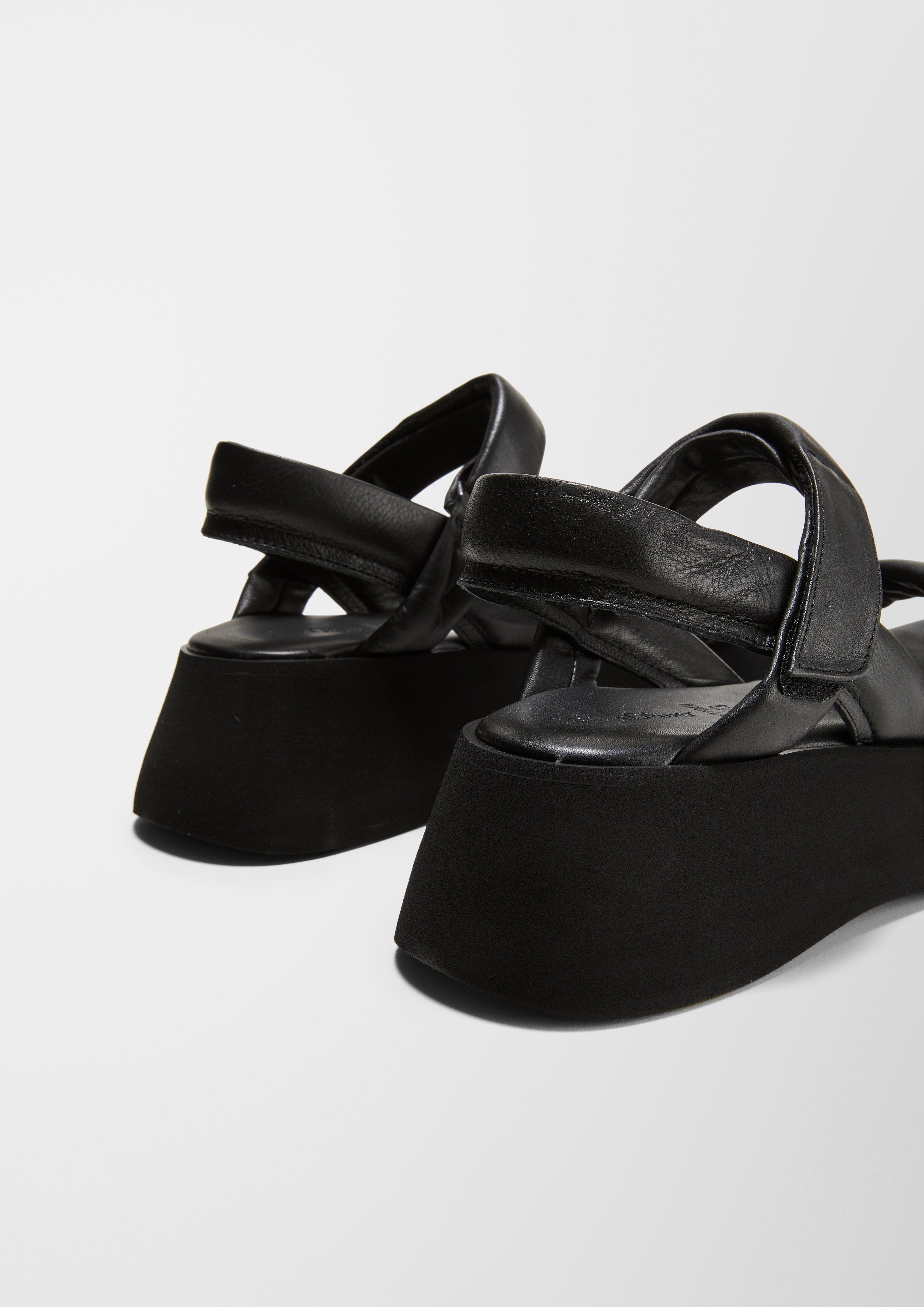 Sandalen aus Echtleder  6007727-001
