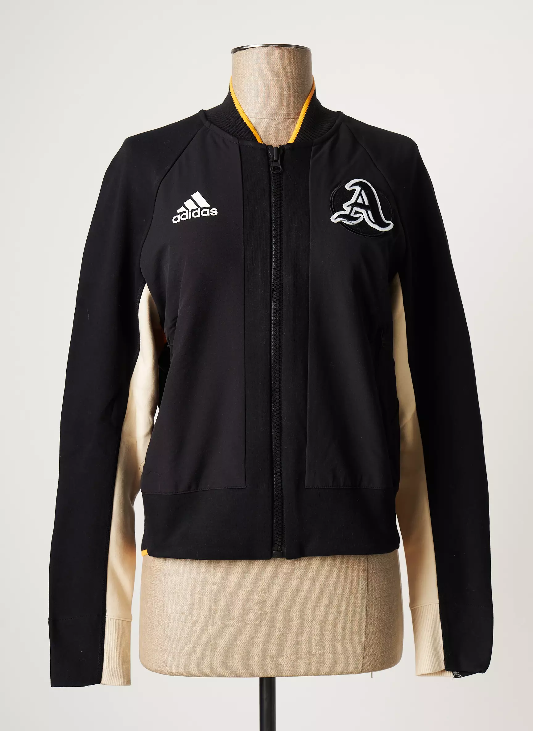 Adidas Vestecasual Femme couleur noir