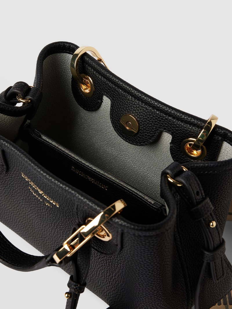 Shopper mit Tragehenkel Modell 'CERVO' in schwarz