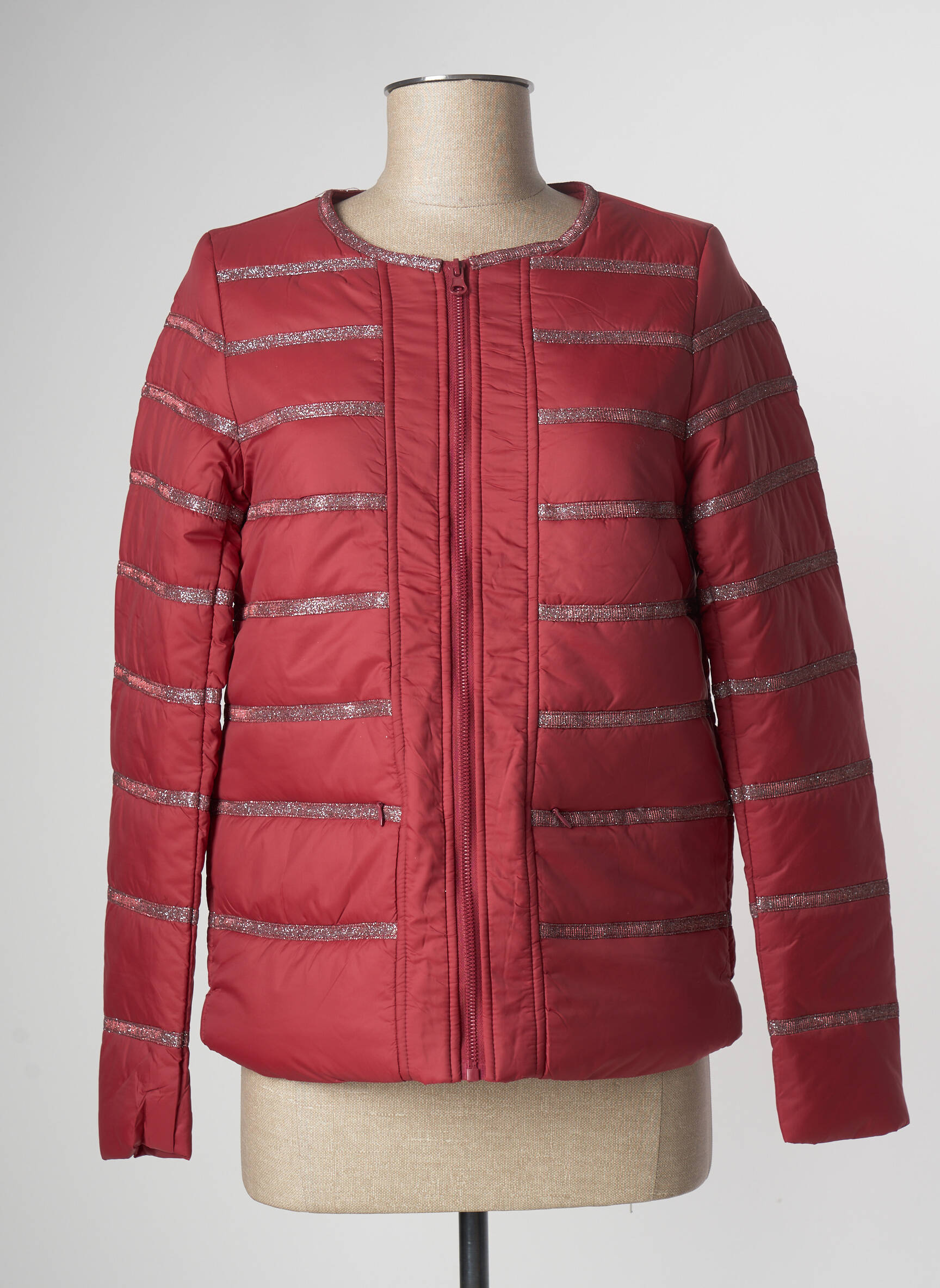 Multiples Doudounes Femme couleur rouge