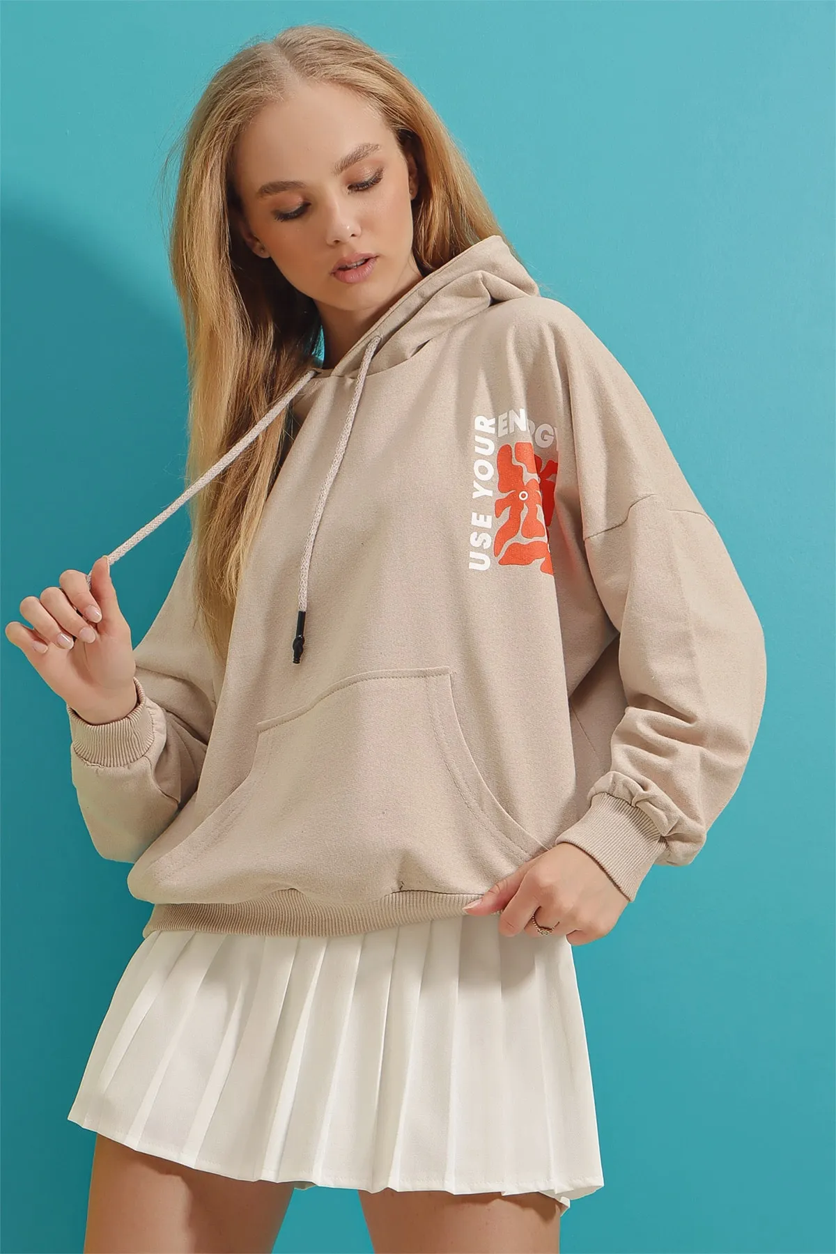 Trend Alaçatı Stili  Sweatshirt - Beige - Oversized
