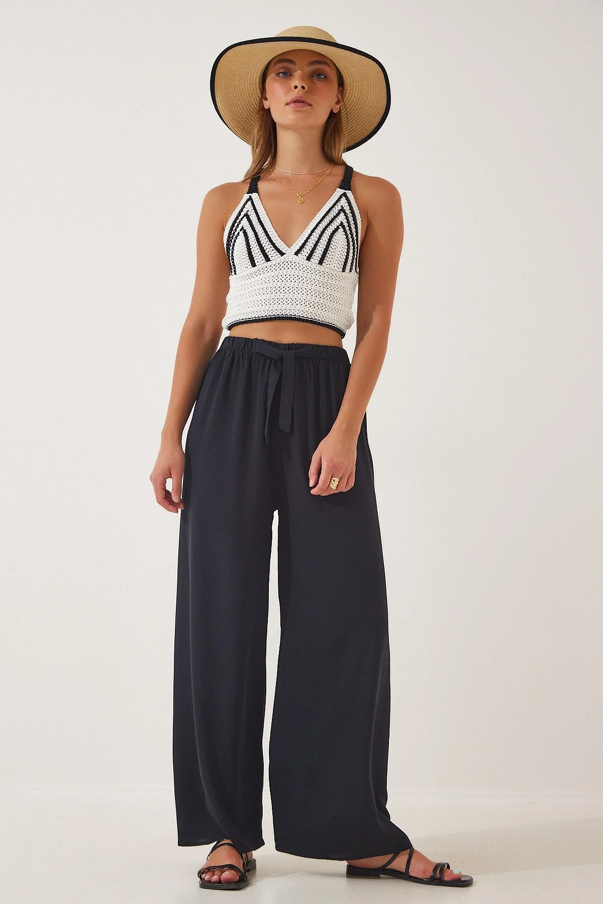 Happiness İstanbul  Schwarze Palazzo-Viskosehose für Damen BH00322