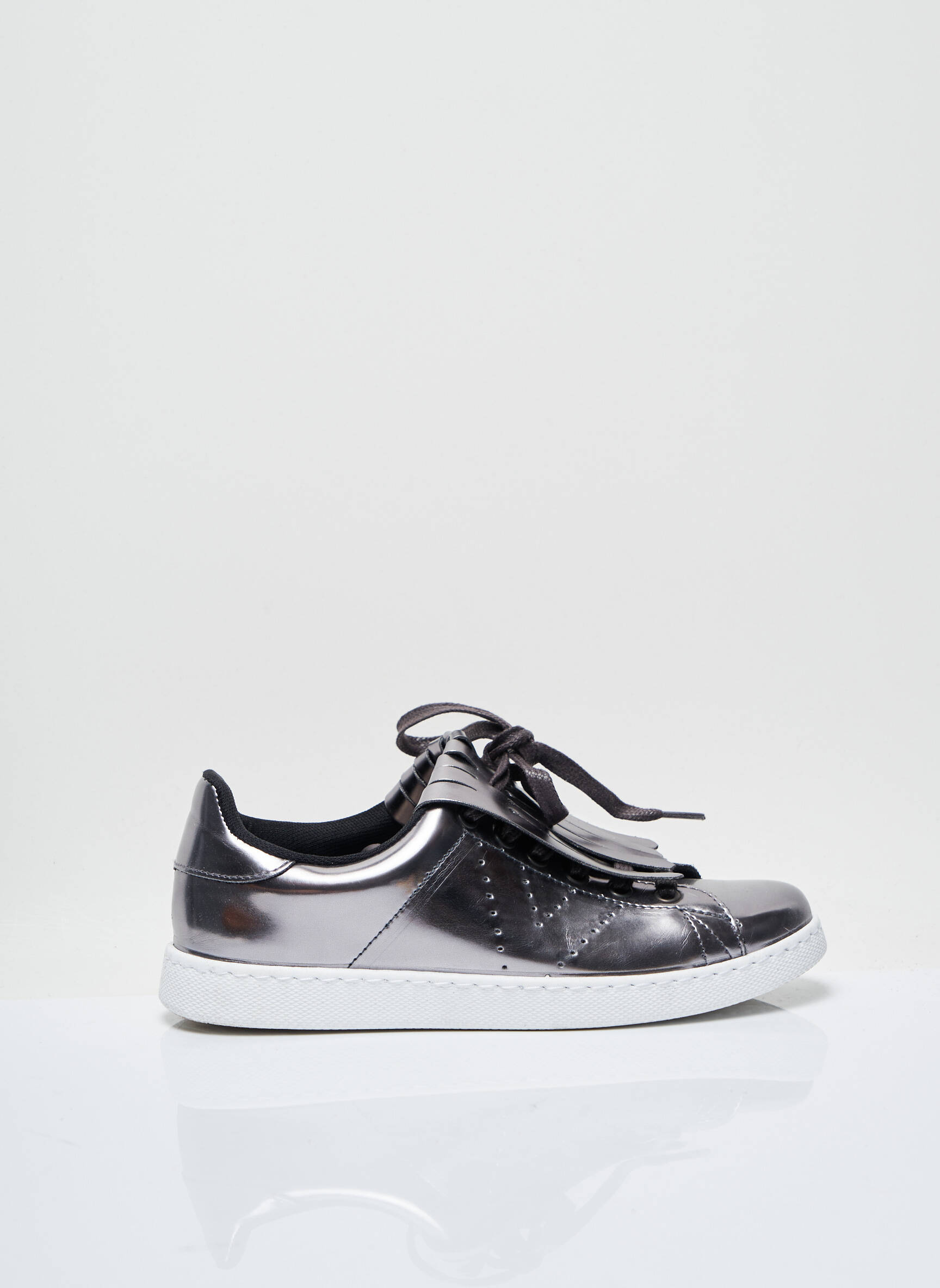 Victoria Baskets Femme couleur gris