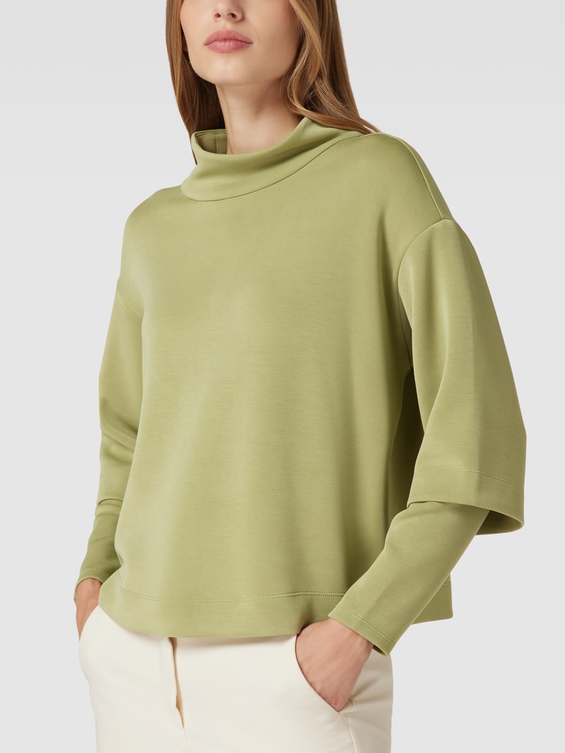 Strickpullover mit Stehkragen in hellgrün