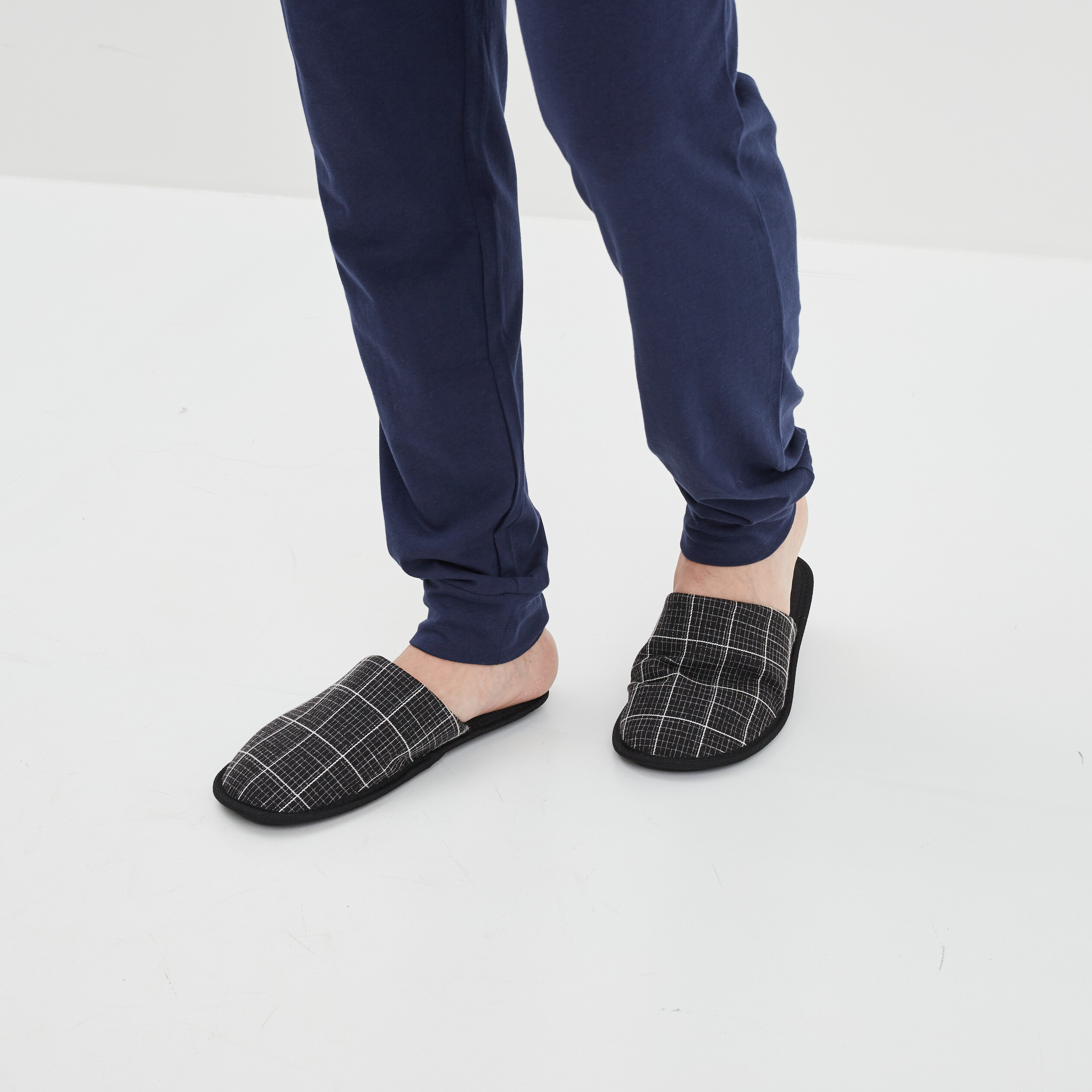 Chaussons mules noir homme | La Halle
