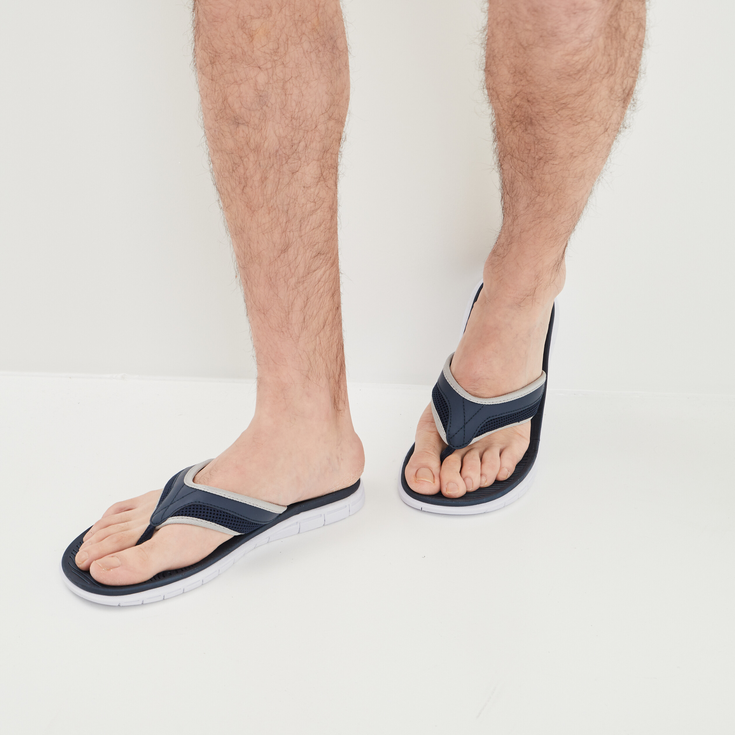 Tongs Trappeur bleu marine homme | La Halle