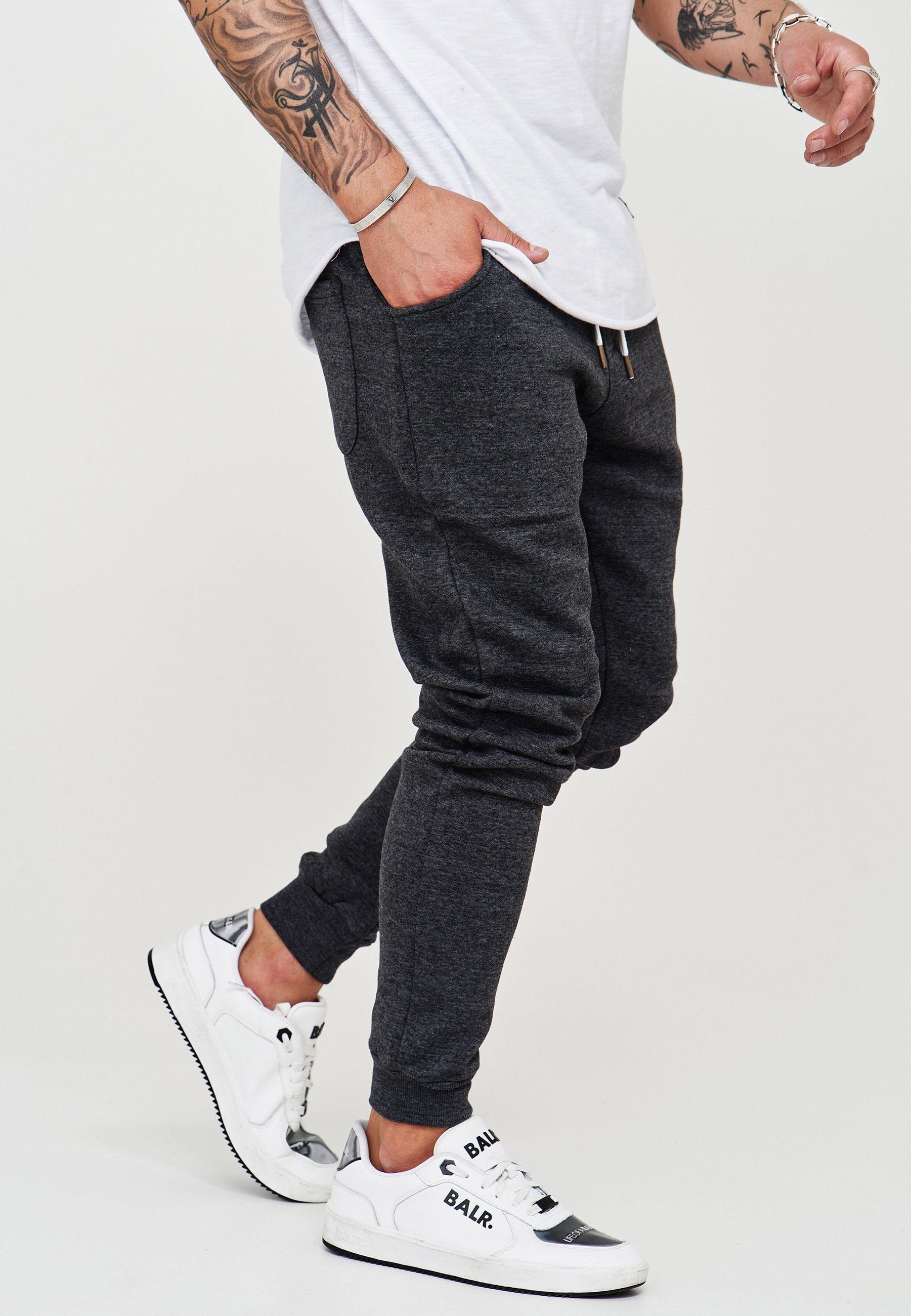 behype Sweathose JOGGERY im modernen Slim Fit-Schnitt