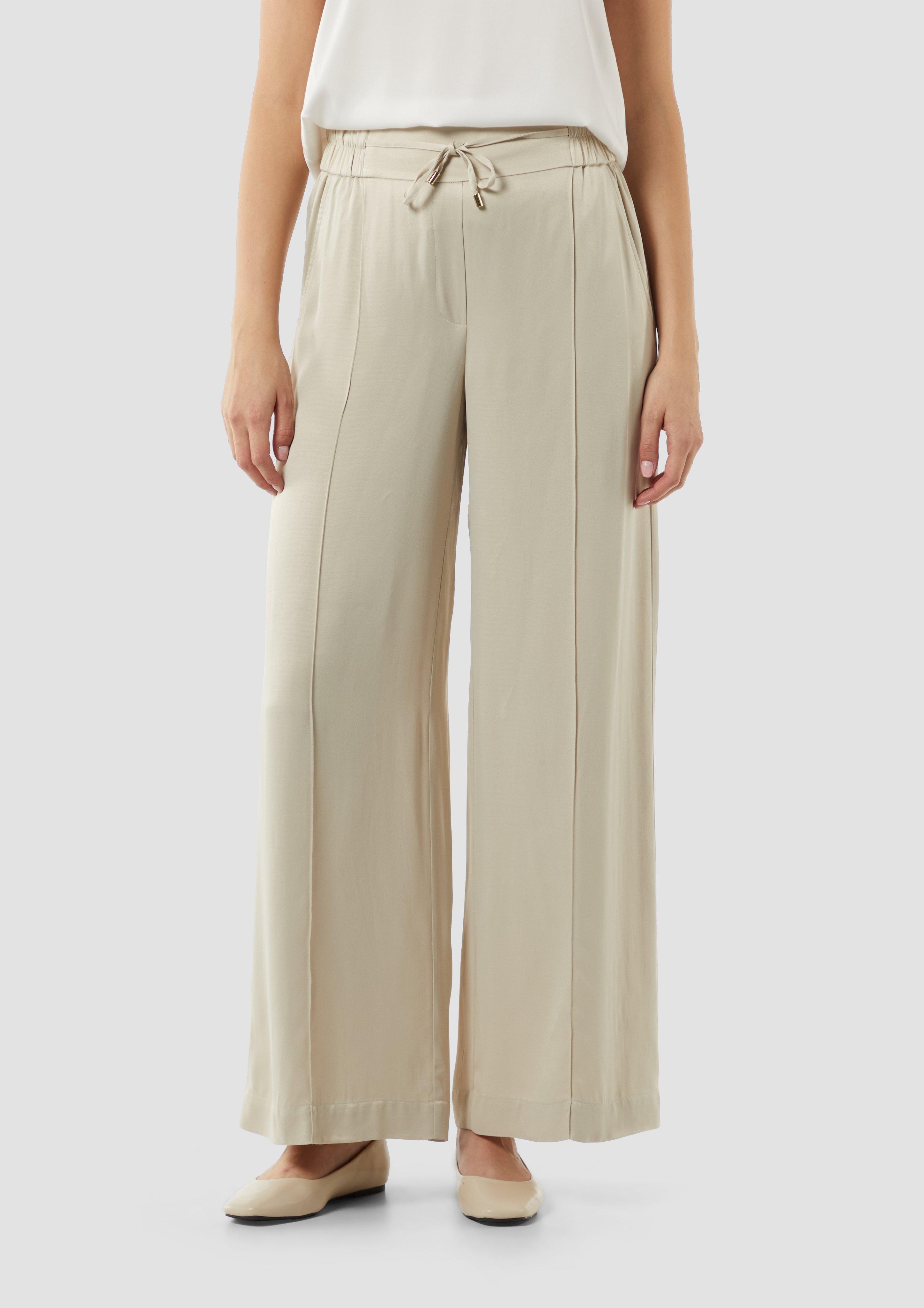 Feminine Schlupfhose aus Satin - helles beige