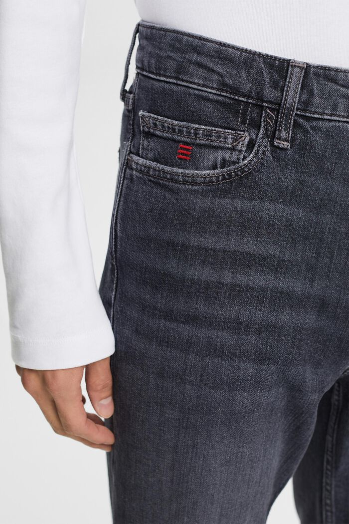 Lockere Retro-Jeans mit mittlerer Bundhöhe