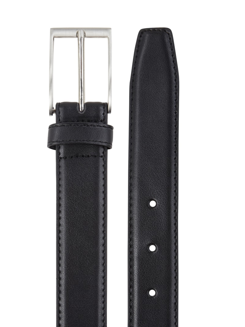 Gürtel aus Leder in schwarz